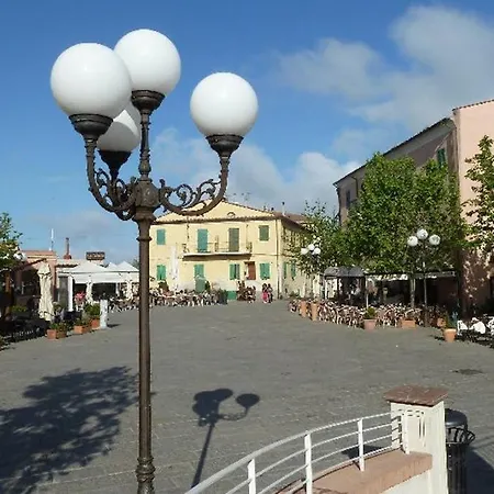 Casa Dei Canali, Sulla Piazza Del Paese - Services Included Apartment Capoliveri (Isola d'Elba)